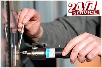 Elite Locksmith Services Miami, FL 305-894-5984 Elite Locksmith Services Miami, FL 305-894-5984 - 15-24-hour-locksmith